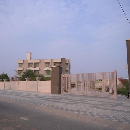 The Govindam Resort Vrindāvan 외부 사진