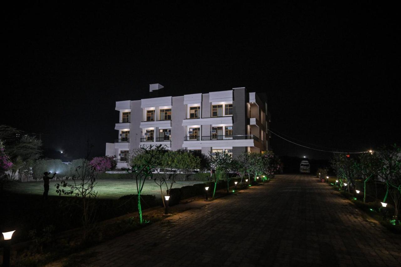 The Govindam Resort Vrindāvan 외부 사진