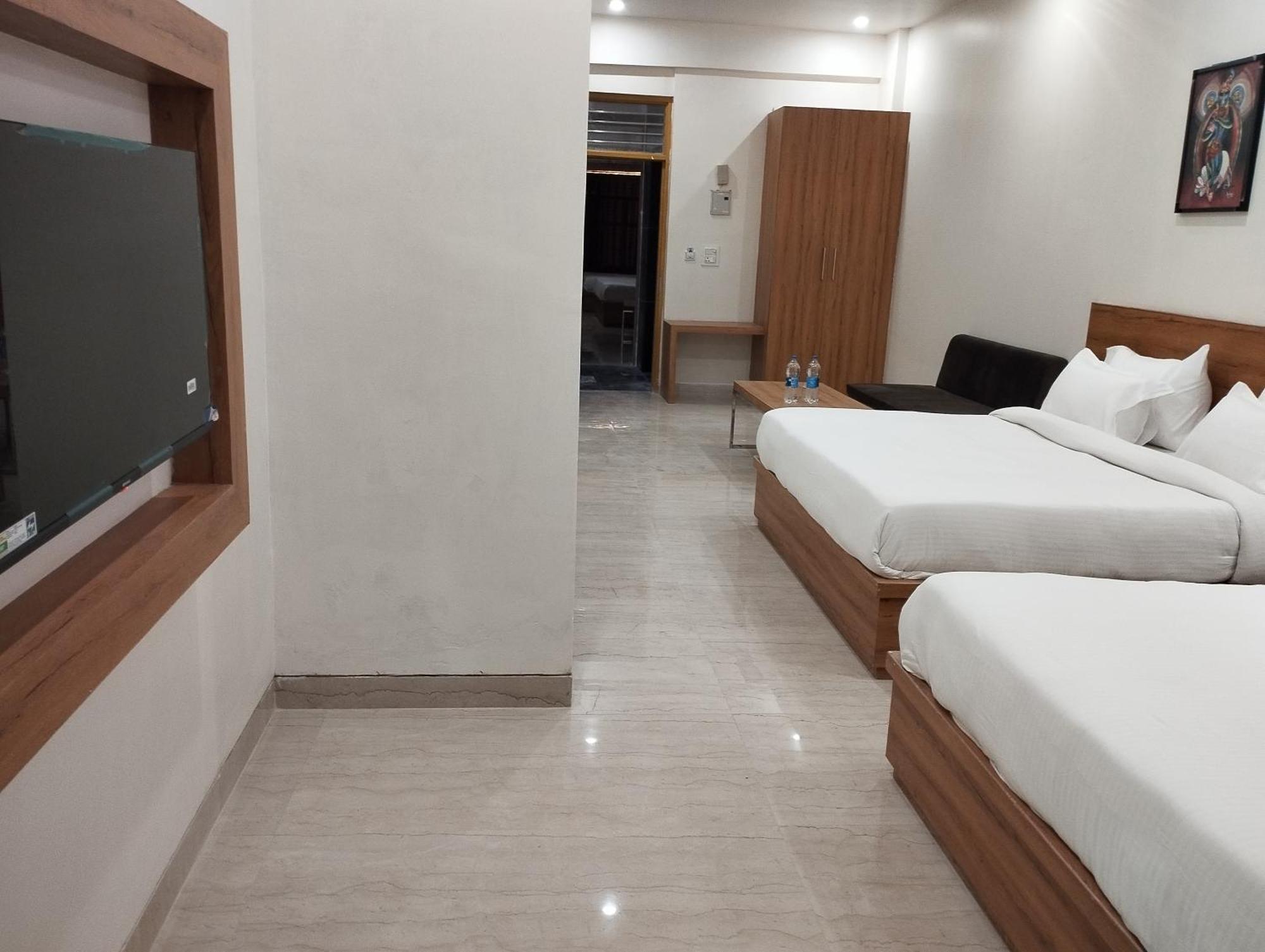 The Govindam Resort Vrindāvan 객실 사진